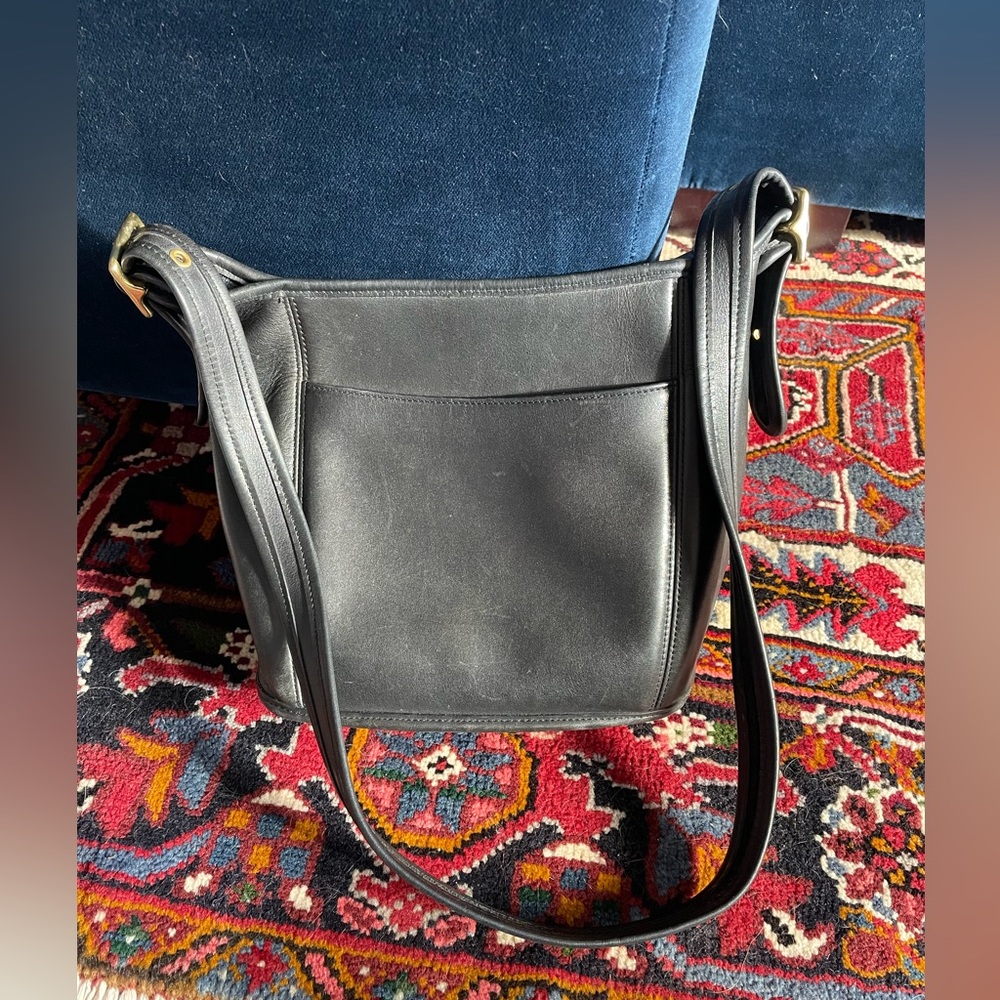 COACH Vintage Medium Slim Duffle Sac